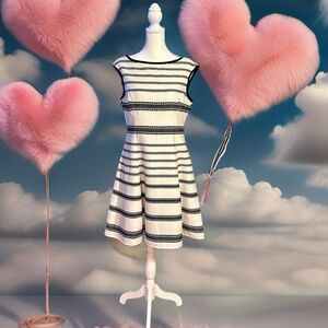 NWT Danny and Nicole sz 8 dress